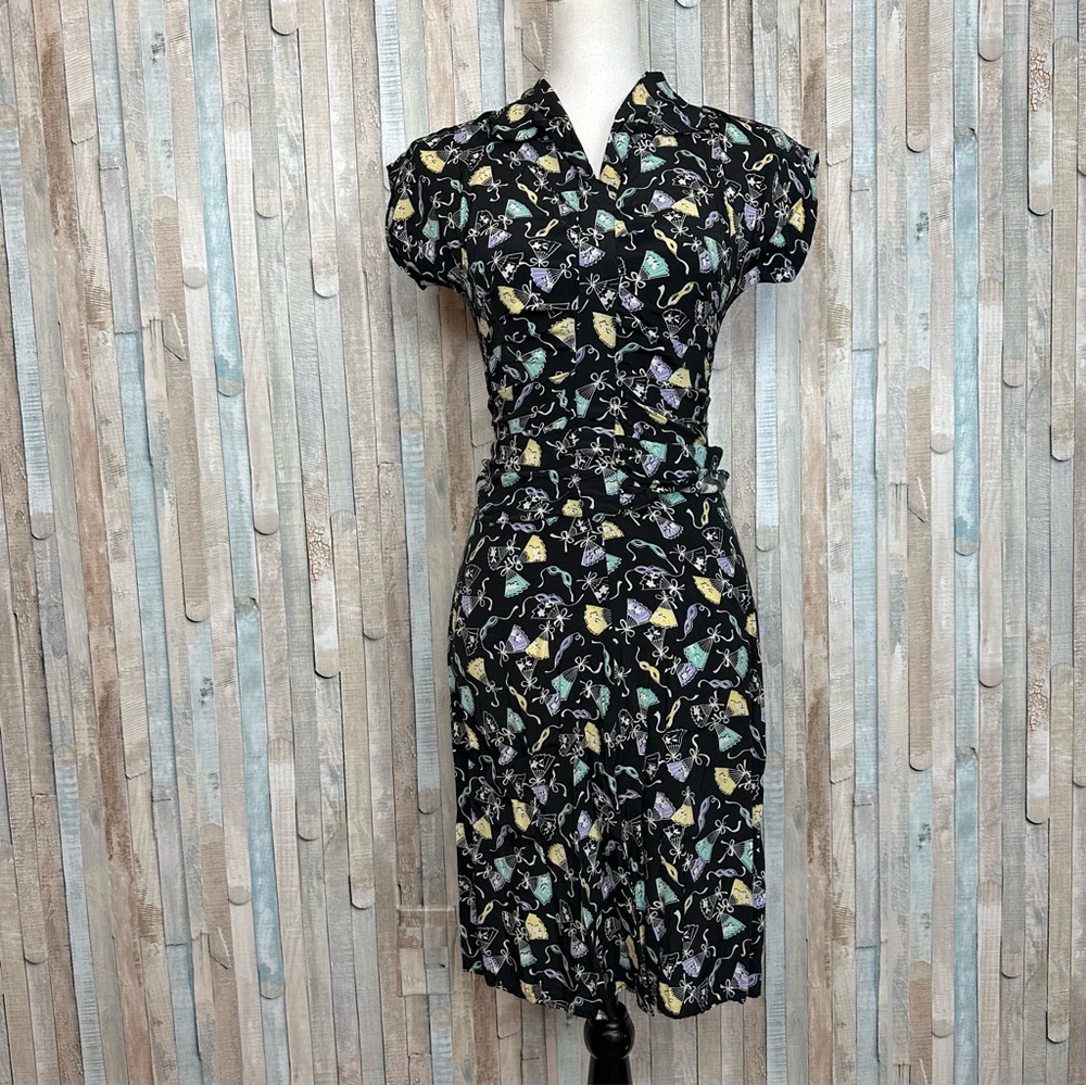 Trashy Diva 2 Black Mardi Gras Fan Print Retro‎ Betty Bustle Dress Rayon Pin Up